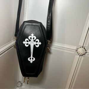 Abigail Paige Small coffin-shaped gothic shoulder bag Crossbody Bag